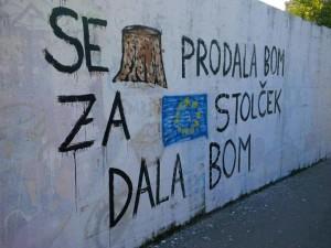 grafit slo politika 2014